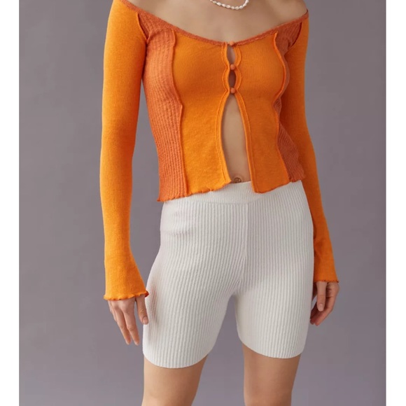 Urban outfitters off the shoulder top - Picture 2 of 3